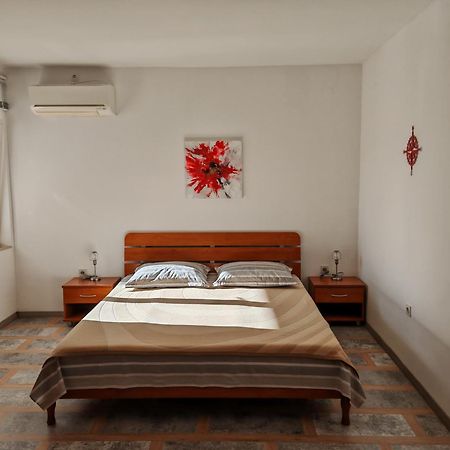 Apartment Rosetta Primosten Exterior photo
